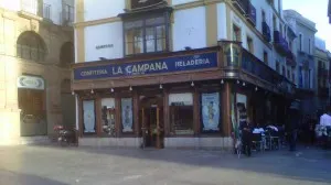 Confitería La Campana, en el centro y corazón de Sevilla