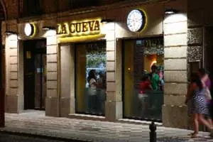 restaurante-la-cueva-estern